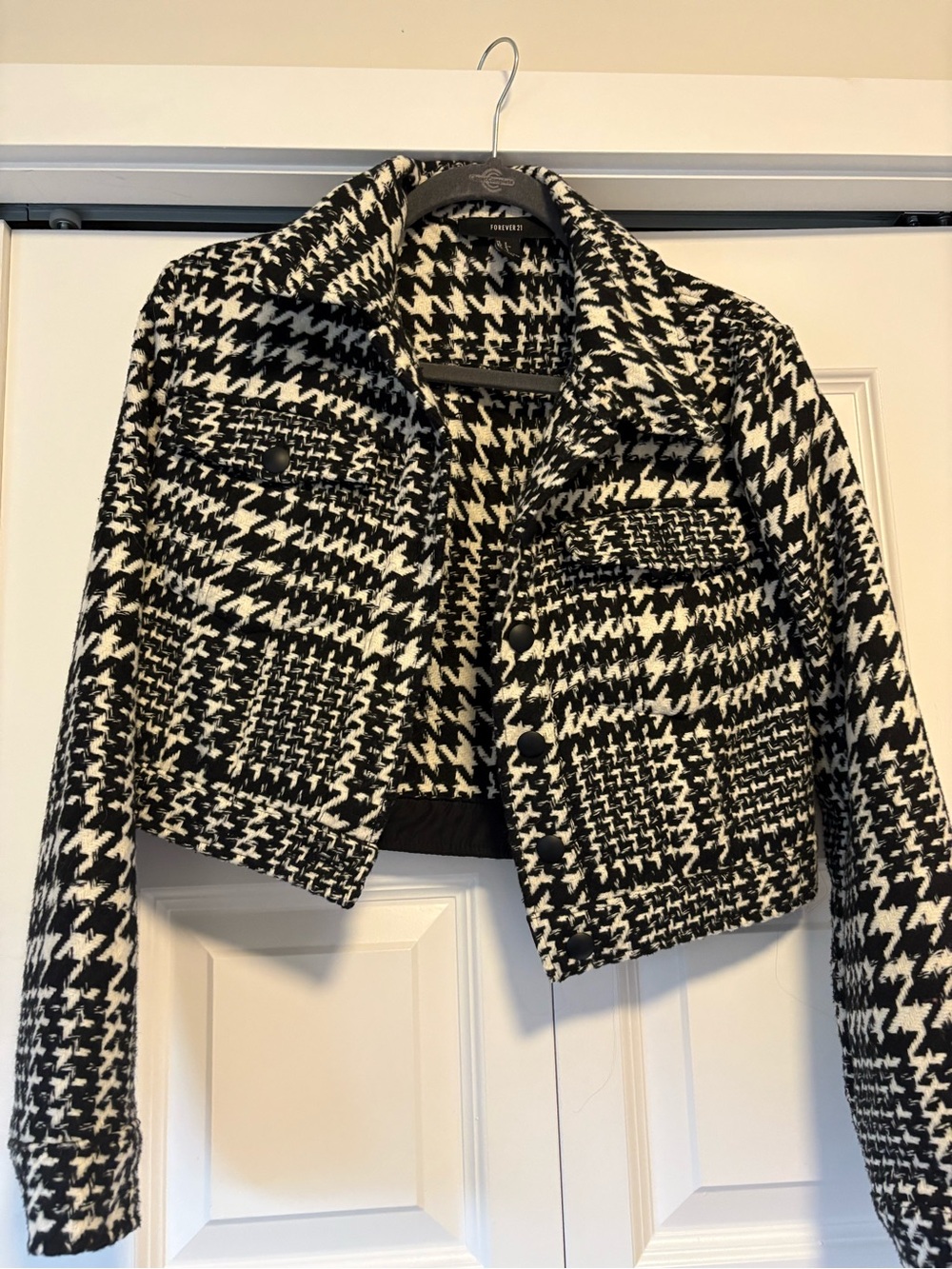 Cropped Houndstooth Jacket - Black & White